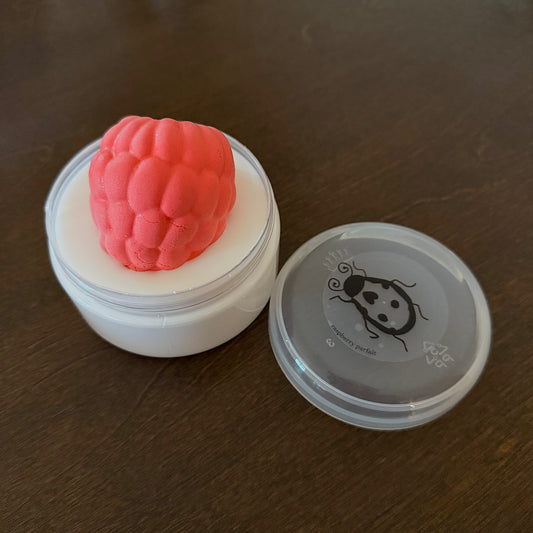 DIY raspberry parfait